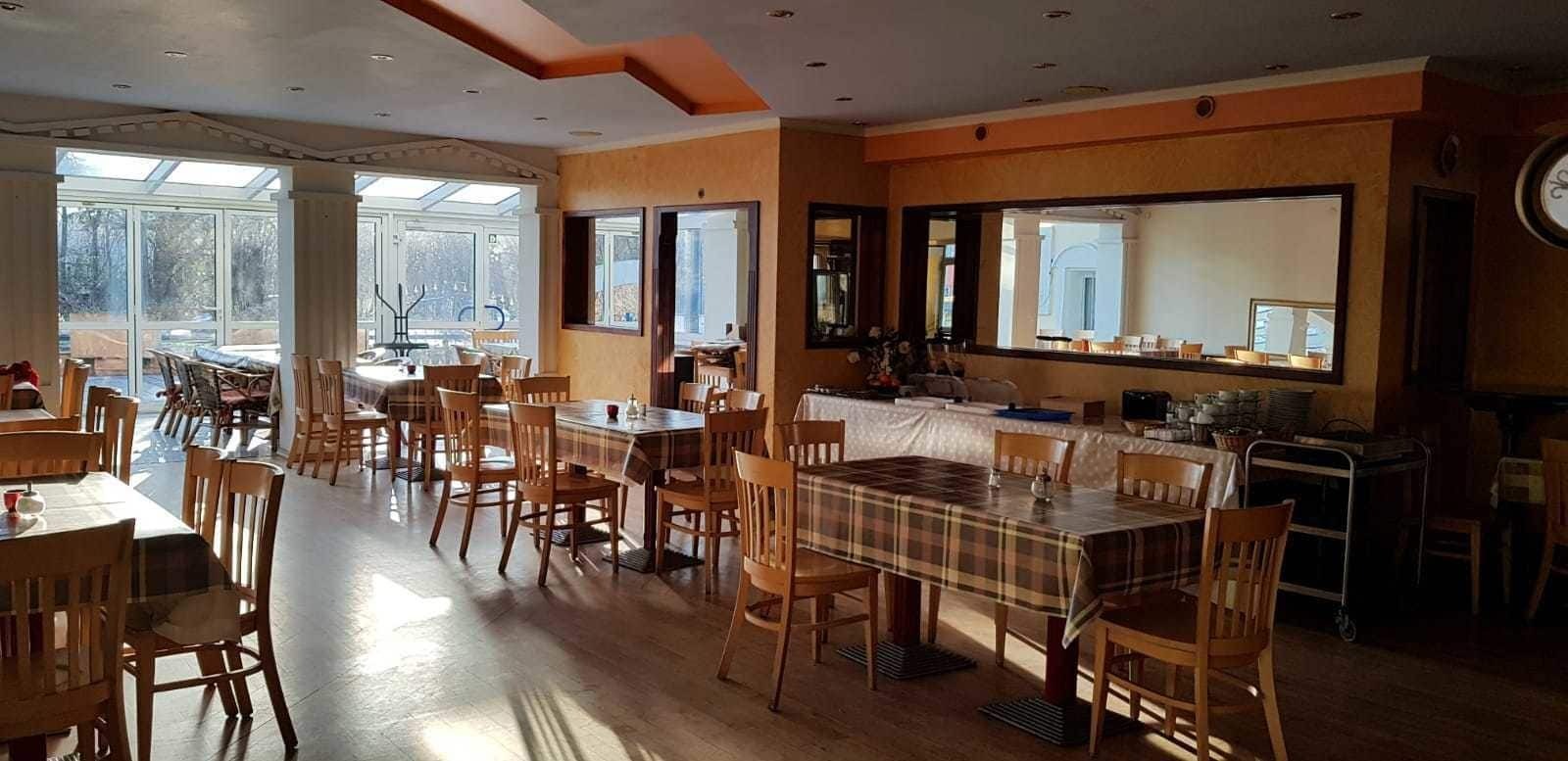 Hotel Restaurant 1000 Cologne Extérieur photo